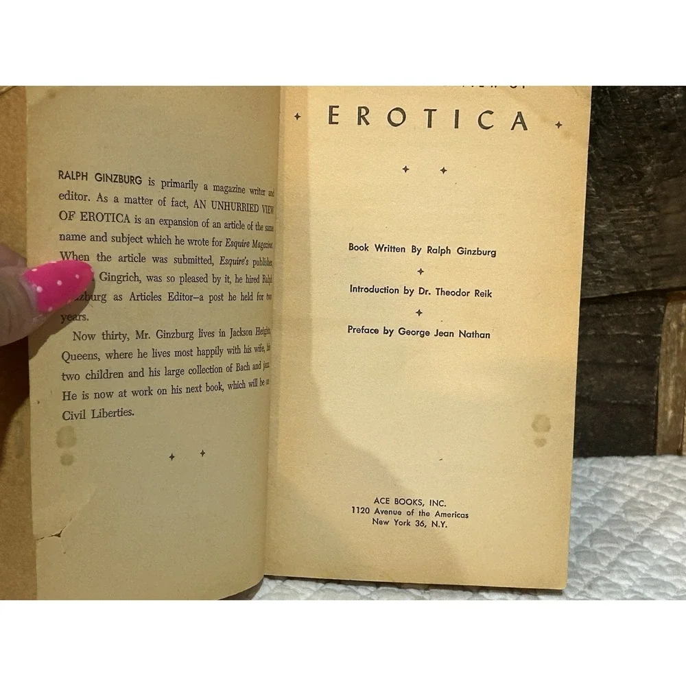 An‎ Unhurries View Of Erotica By Ralph Ginzburg 1958 Vintage Paperback